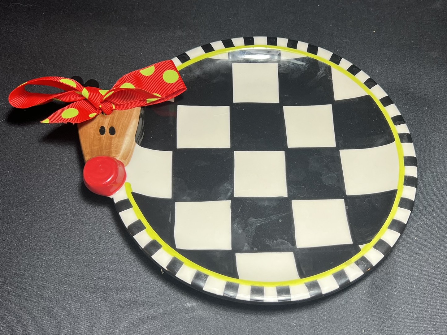 Reindeer Checkerboard Plate | H220