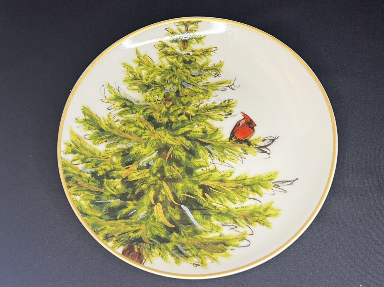 Christmas Tree Collector Plate | H111