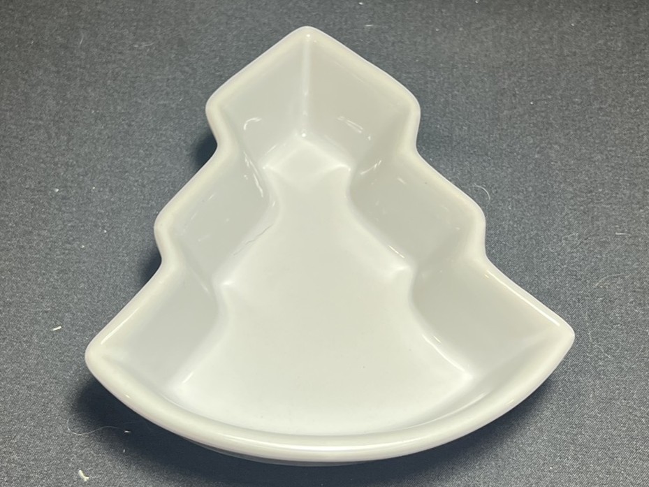 Christmas Tree-Shaped Ceramic Plate | H175