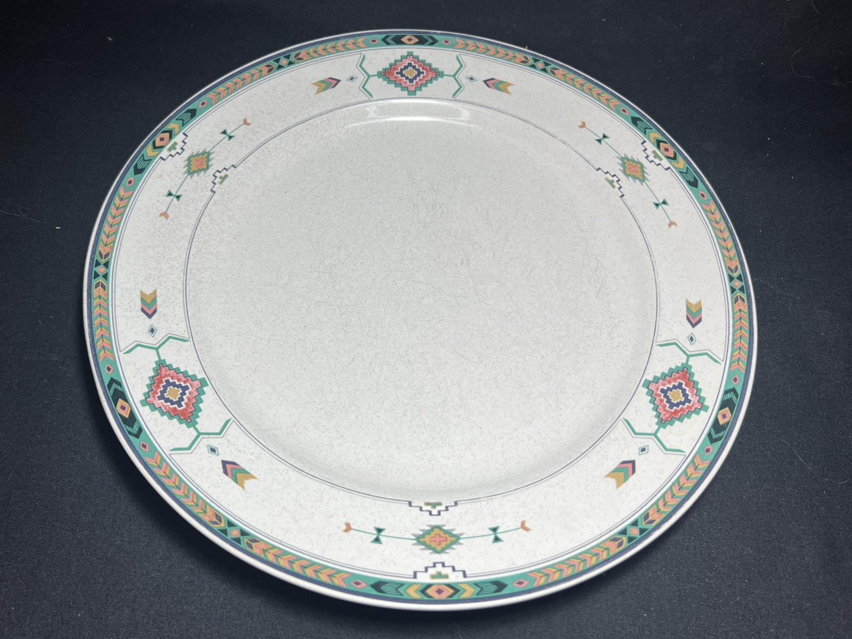Decorative Ceramic Dinner Plate | PU143