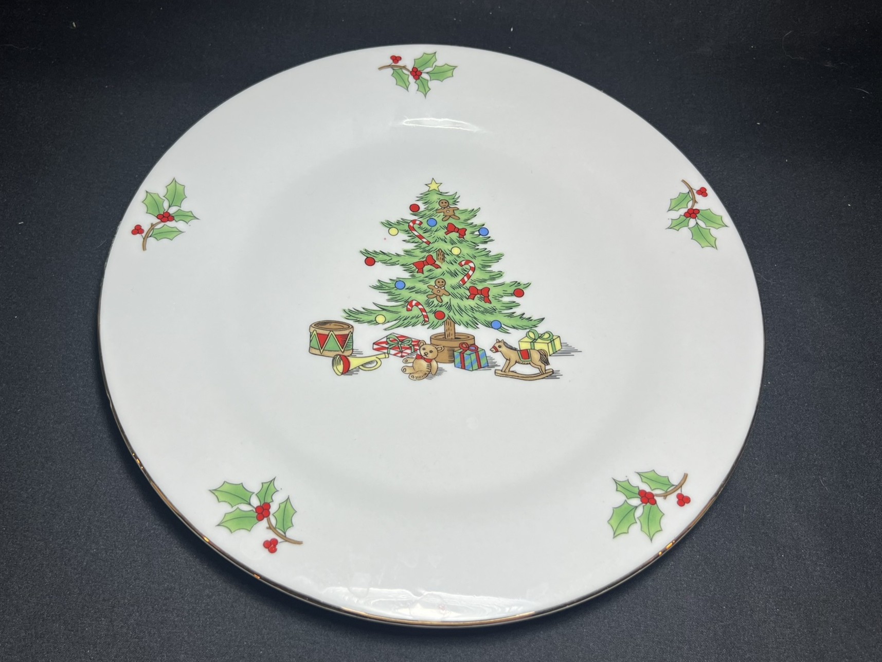 Christmas Tree Dinner Plate | H216