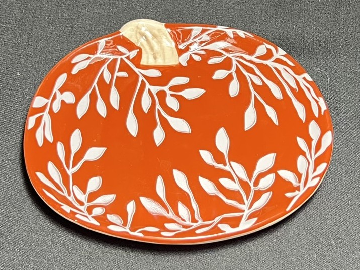 Pumpkin-Shaped Ceramic Plate | H139
