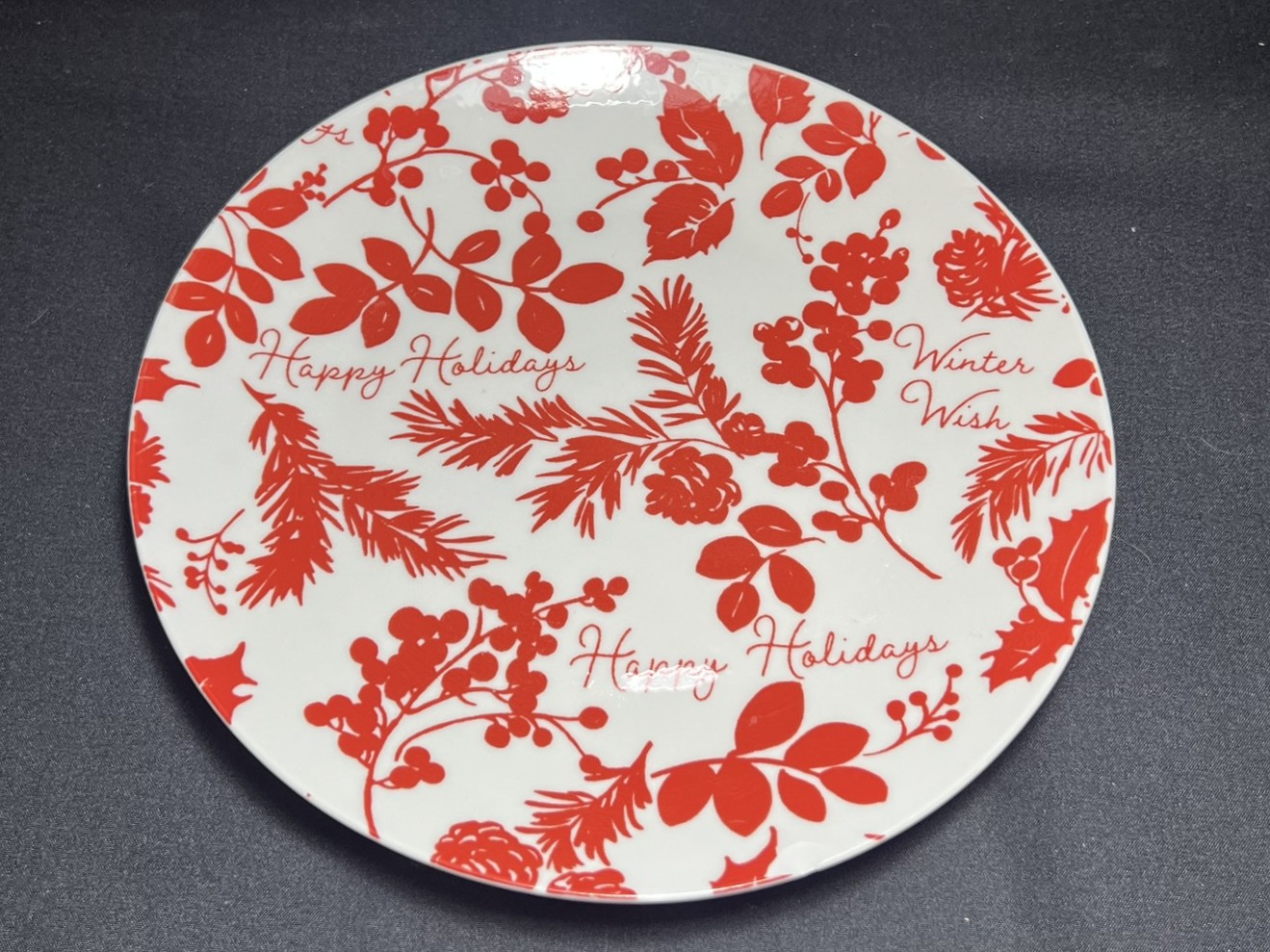 Holiday Red Floral Ceramic Plate | H208