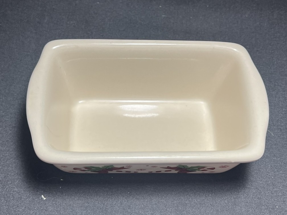 Christmas Candy Cane Ceramic Loaf Pan | H169