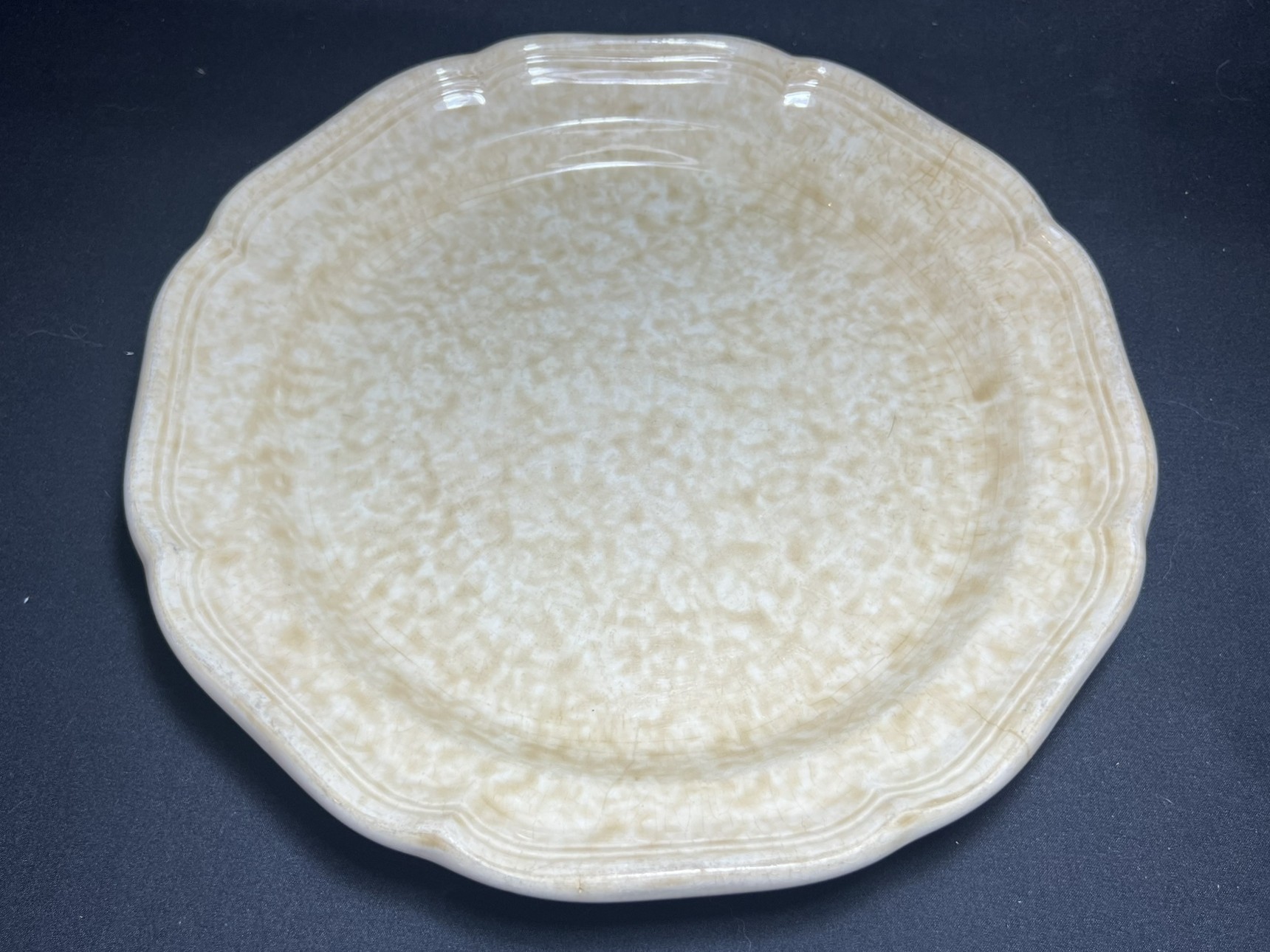 Vintage Cream Ceramic Plate | PC154