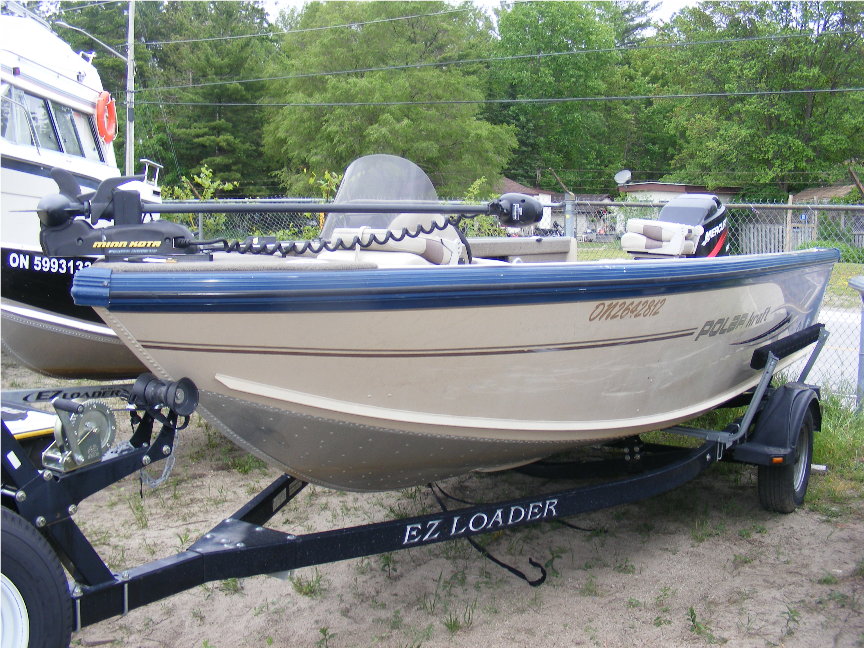 2005 Polar Side Console Fishing Boat 17.8ft