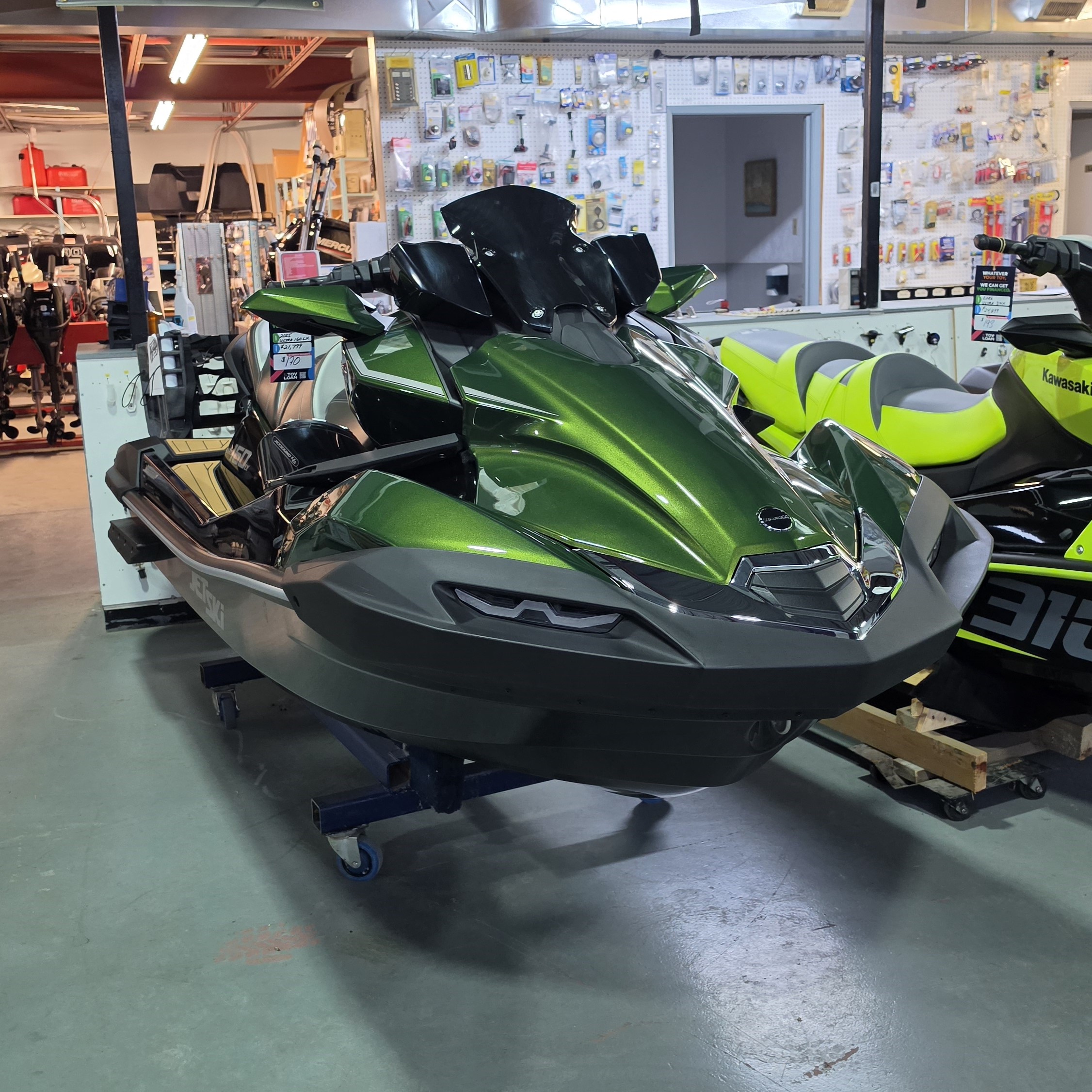 2025 Kawasaki Ultra 160LX