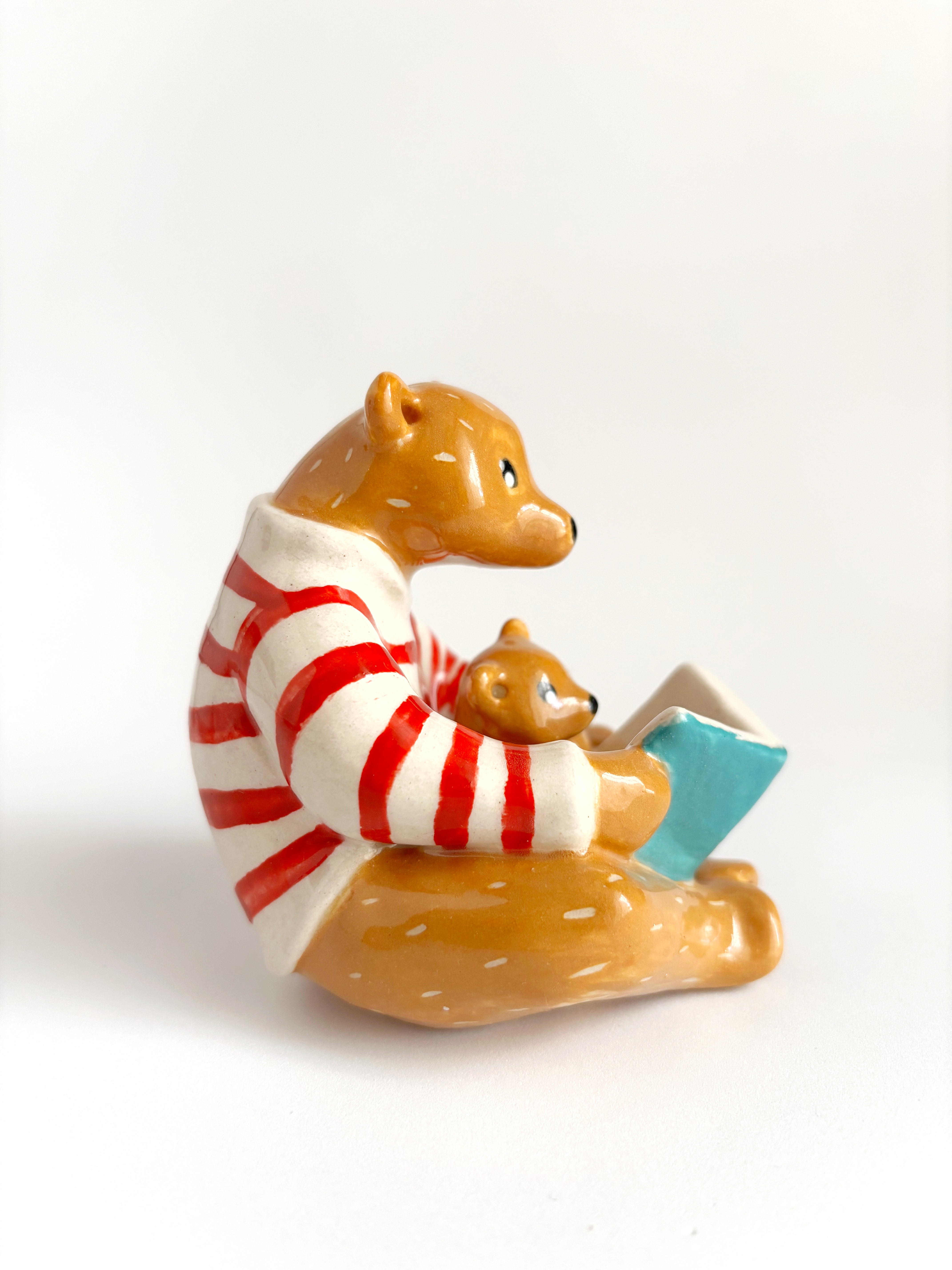 Mama Bear's Bedtime Story – Handmade Ceramic Figurine