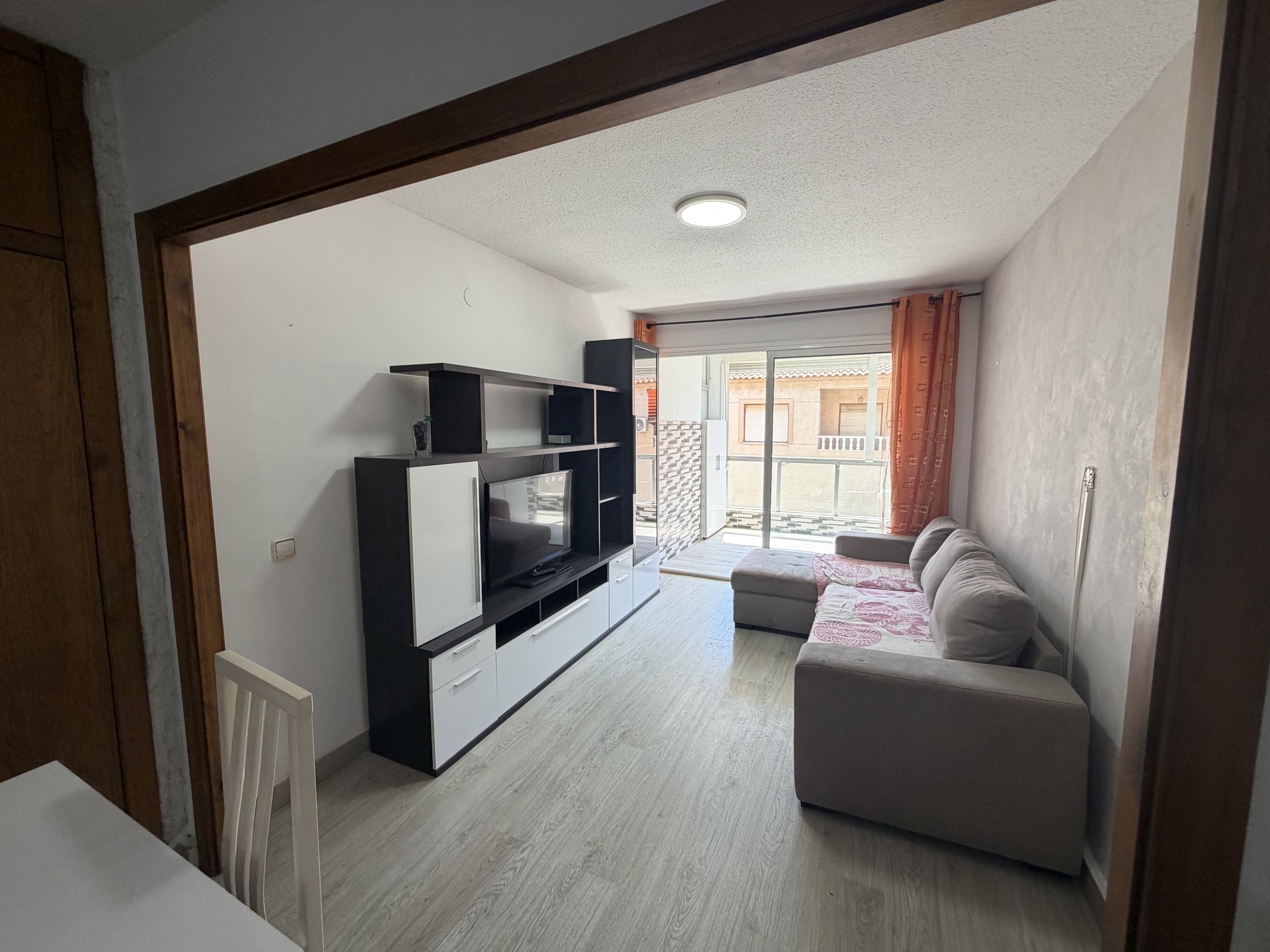 Apartamento 2 dormitorios zona Acequión