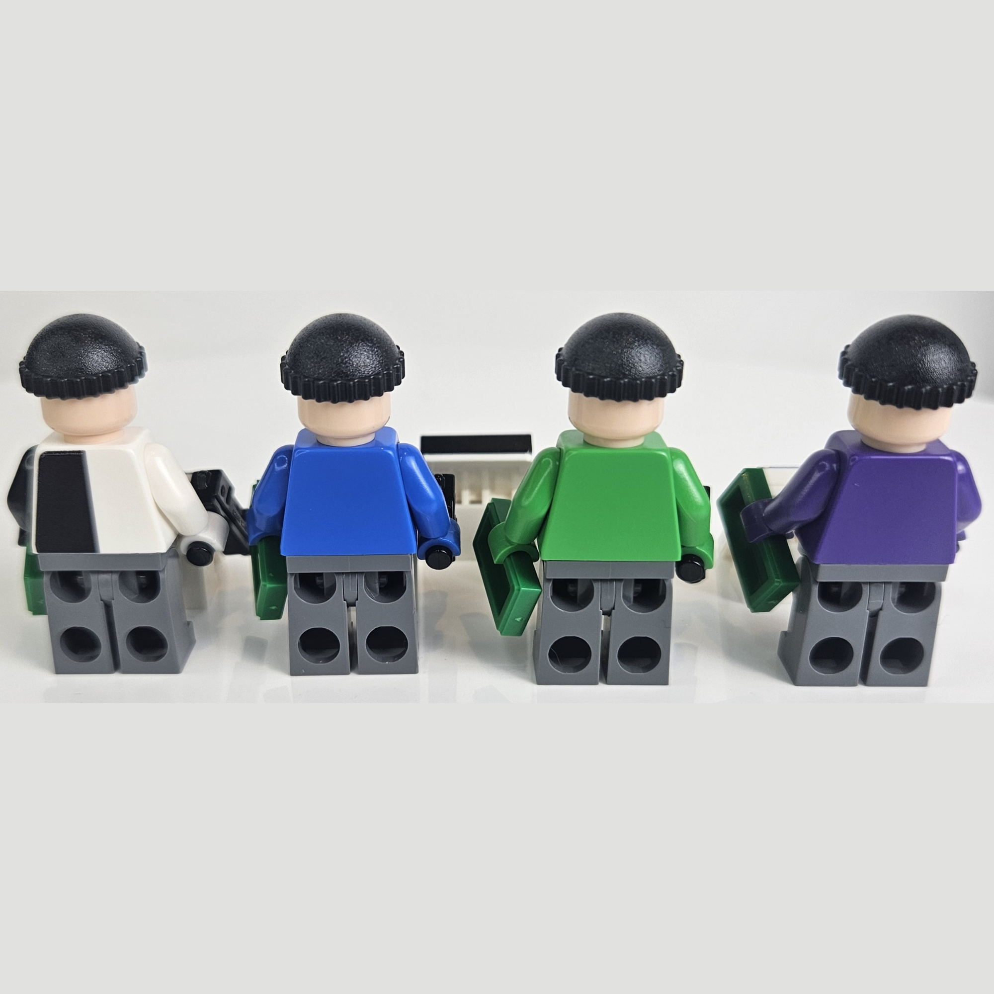 Classic Goons 4-Pack (Gloves) + EXCLUSIVE Lego Batman 1 Tile