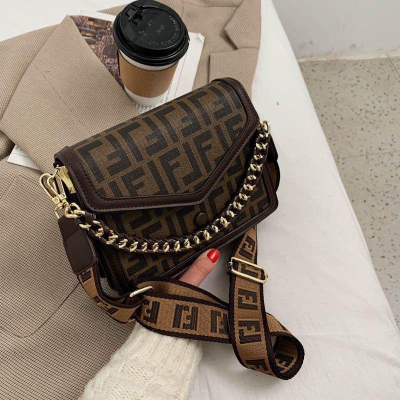 CARTERA DE HOMBRO CON ESTAMPADO FENDI