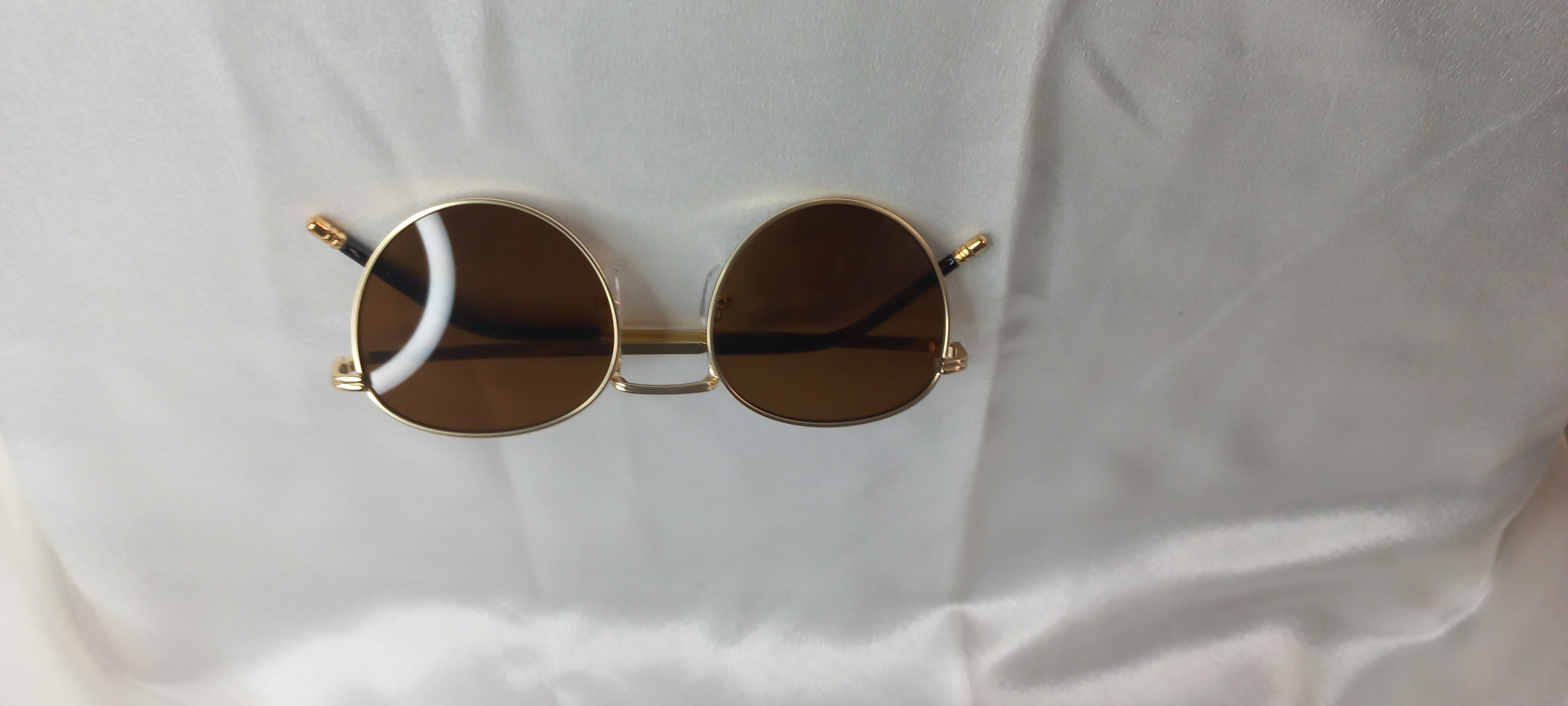 Round Sunglass