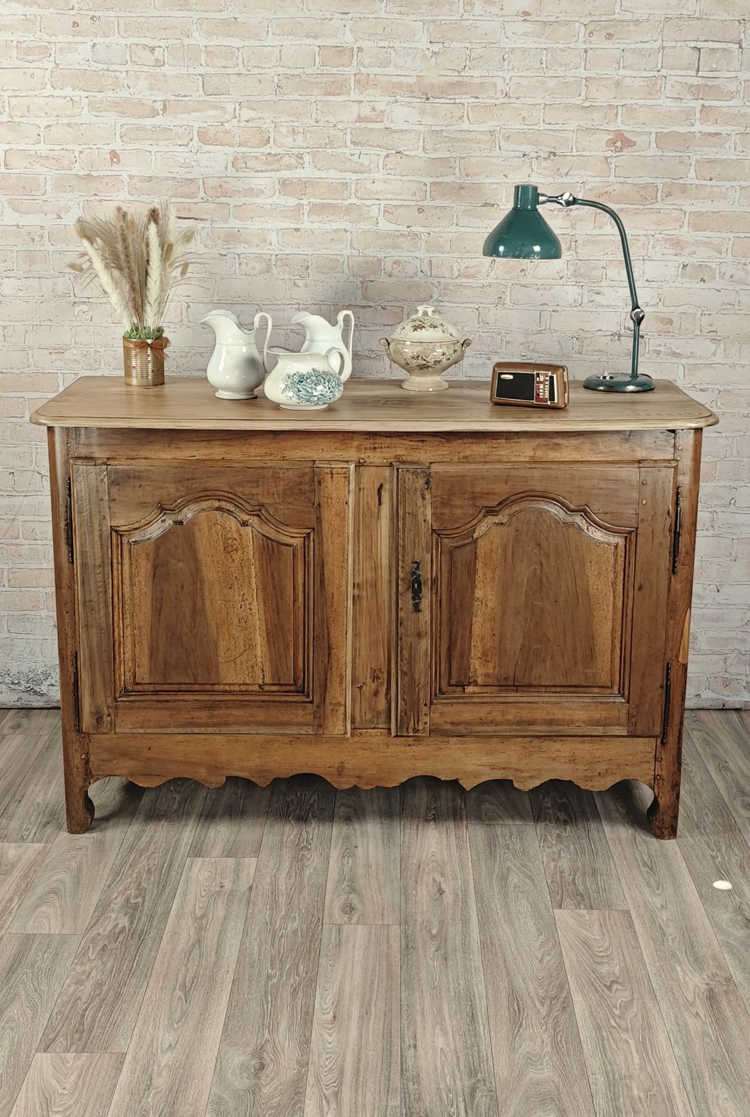 Buffet campagnard de style Louis XV, XIXᵉ siècle (estimation)