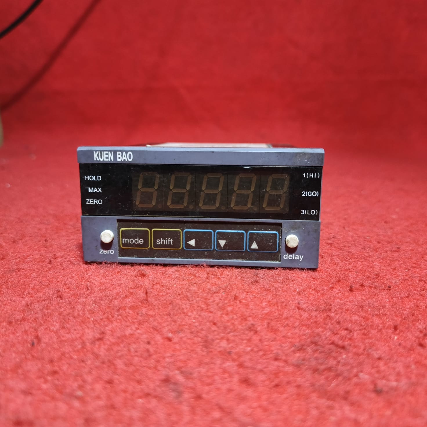 KUEN BAO VUM-52KVD-C0S0 DIGITAL CONTROLLER 