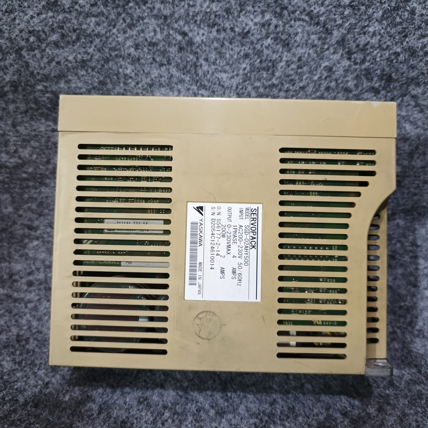 YASKAWA SERVOPACK SGD-02AH Y500 