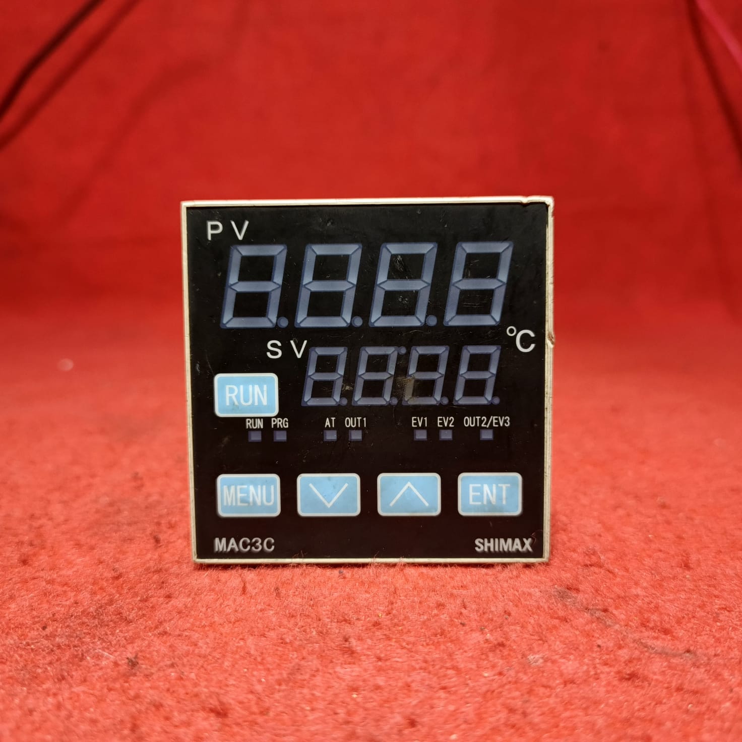 SHIMAX MAC3C-MCF-EN-NNN Temperature Controller