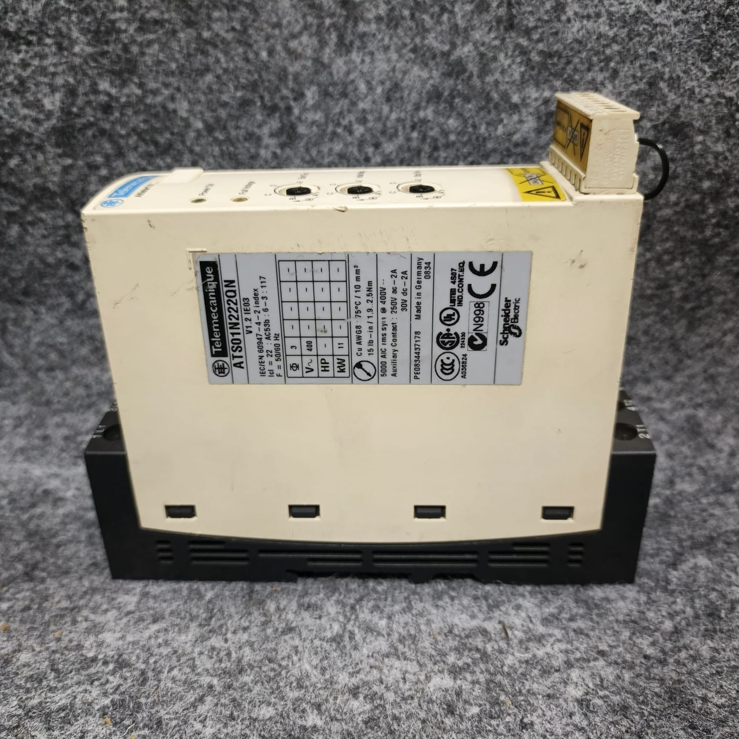SCHNEIDER TELEMECANIQUE ALTISTART 01 ATS01N222QN SOFT STARTER 22A, 380-415V, 7.5-11kW 