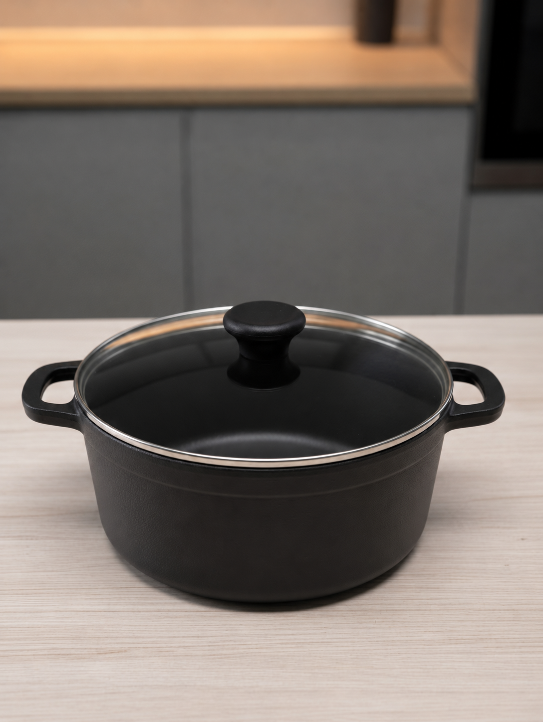 SKUAS Cast Iron Non-Stick Cooking Pot with Glass Lid  | Sauce Pan with Glass Lid (Black)