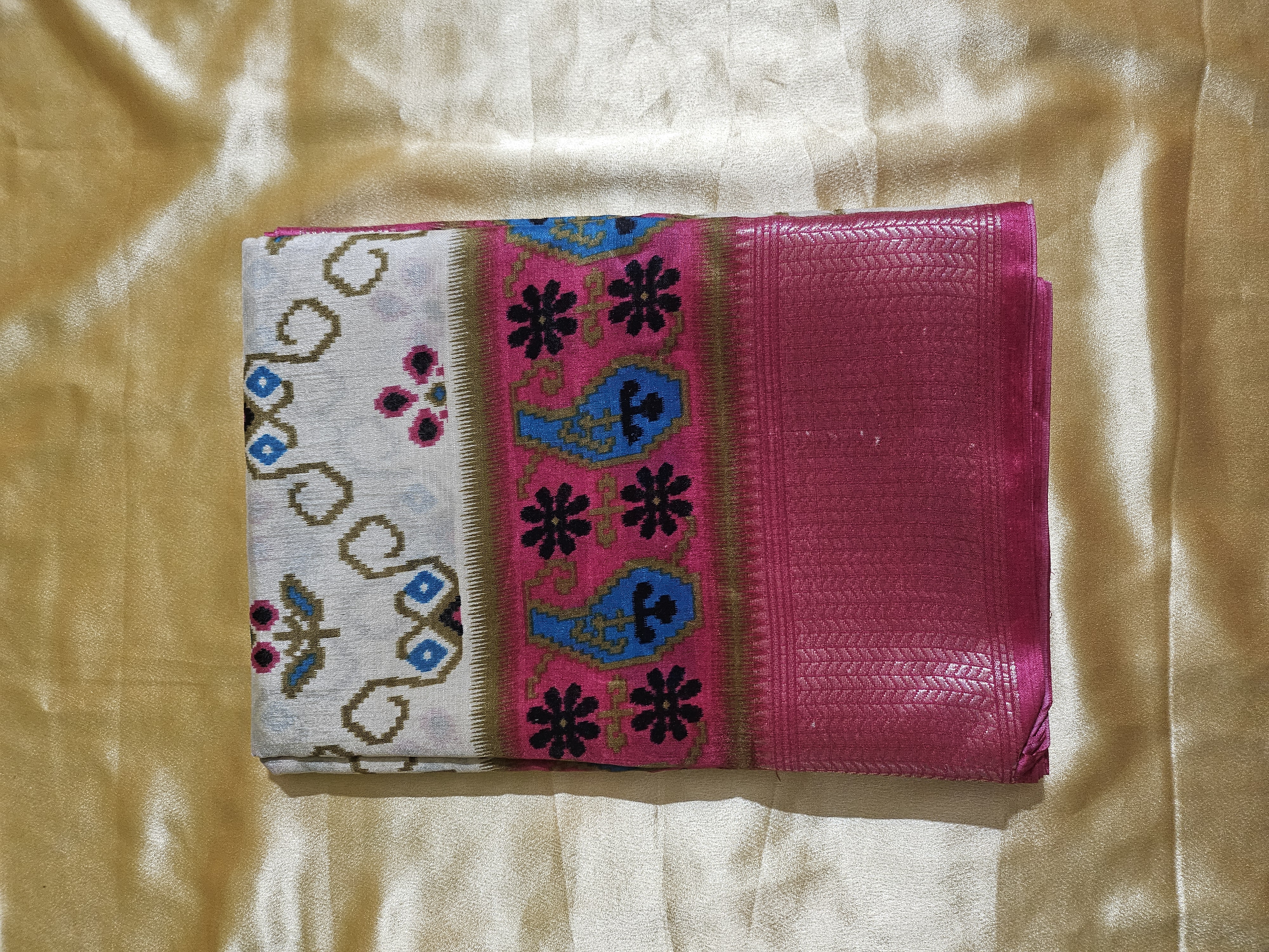 Dola Silk