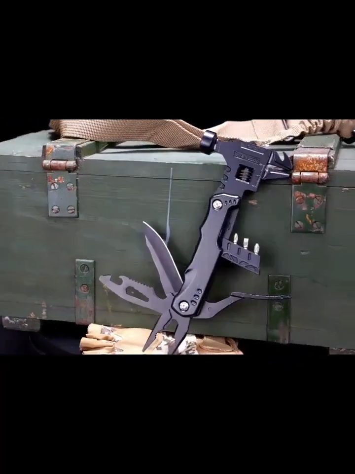 Multi-Tool Survival Hammer