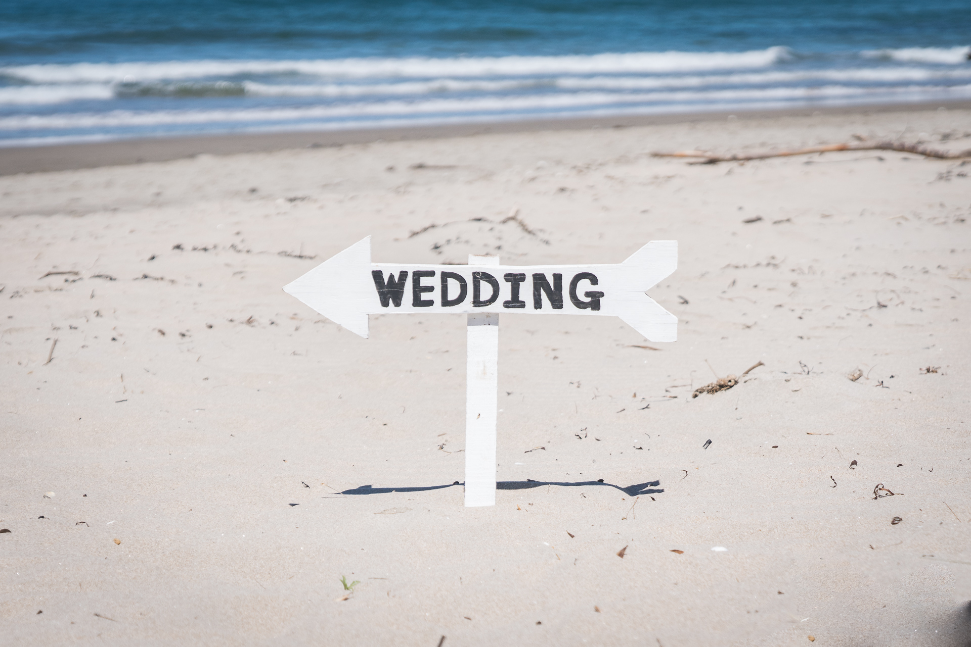 Sign Wedding (White Background)