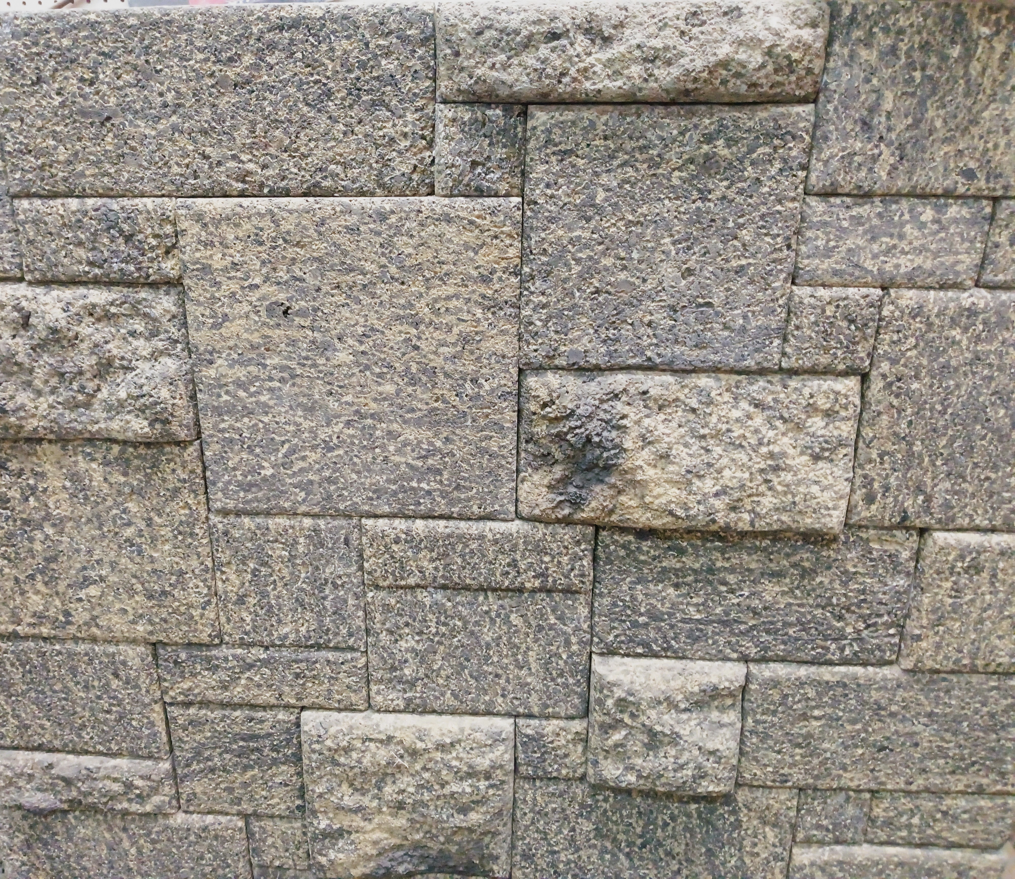 NATURAL STONE / FINE SPLIT/ VOLCANIC TUFF