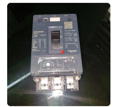 SCHENEIDER GV4LE80S6 80A 3P 100kA MOTOR BREKER SCHNEIDER