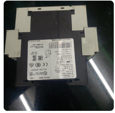 SIEMENS SIRIUS 3RP1505-1BW30 on delay