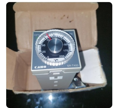 CAHO SR-T400 TEMPERATURE CONTROLLER