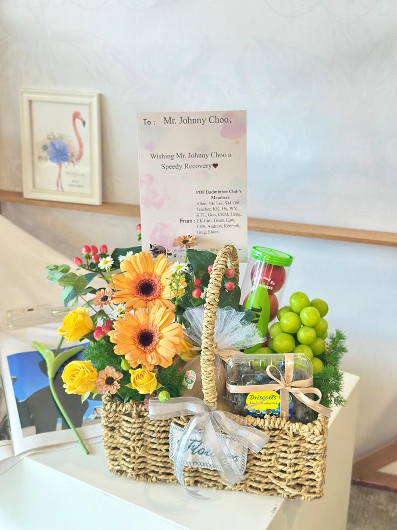 Signature Sunshine Fruit Basket