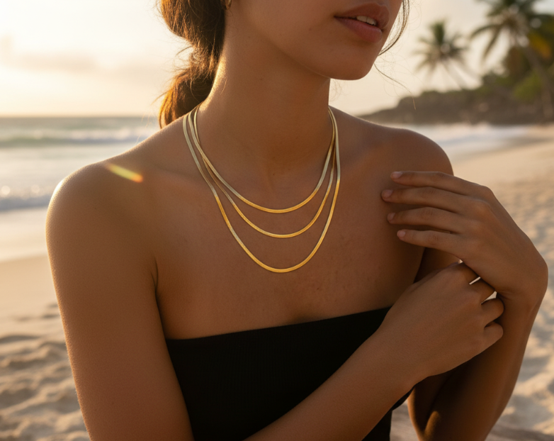 Collier à chaîne serpent dorée