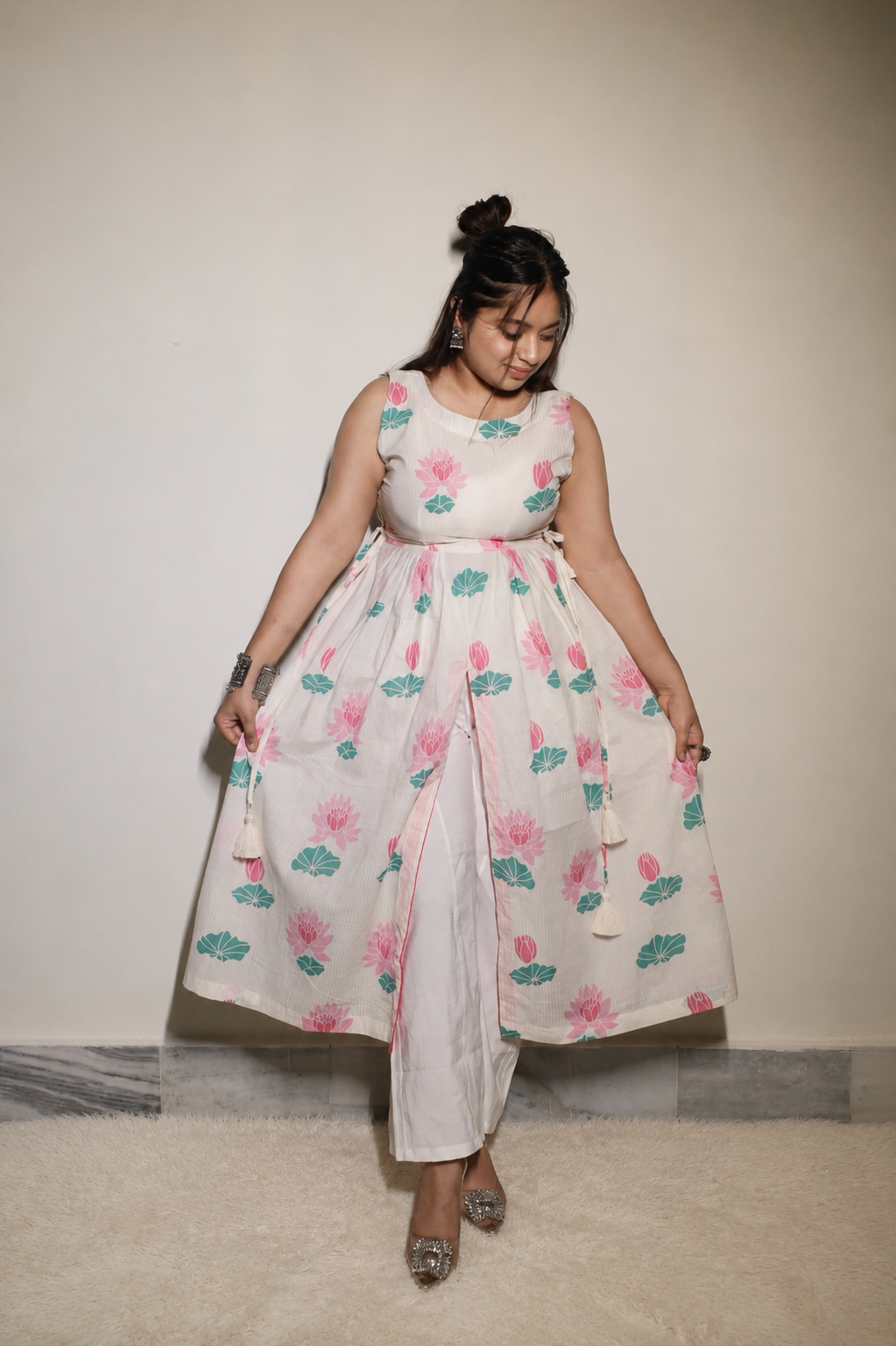 Lotus Bloom White kurta