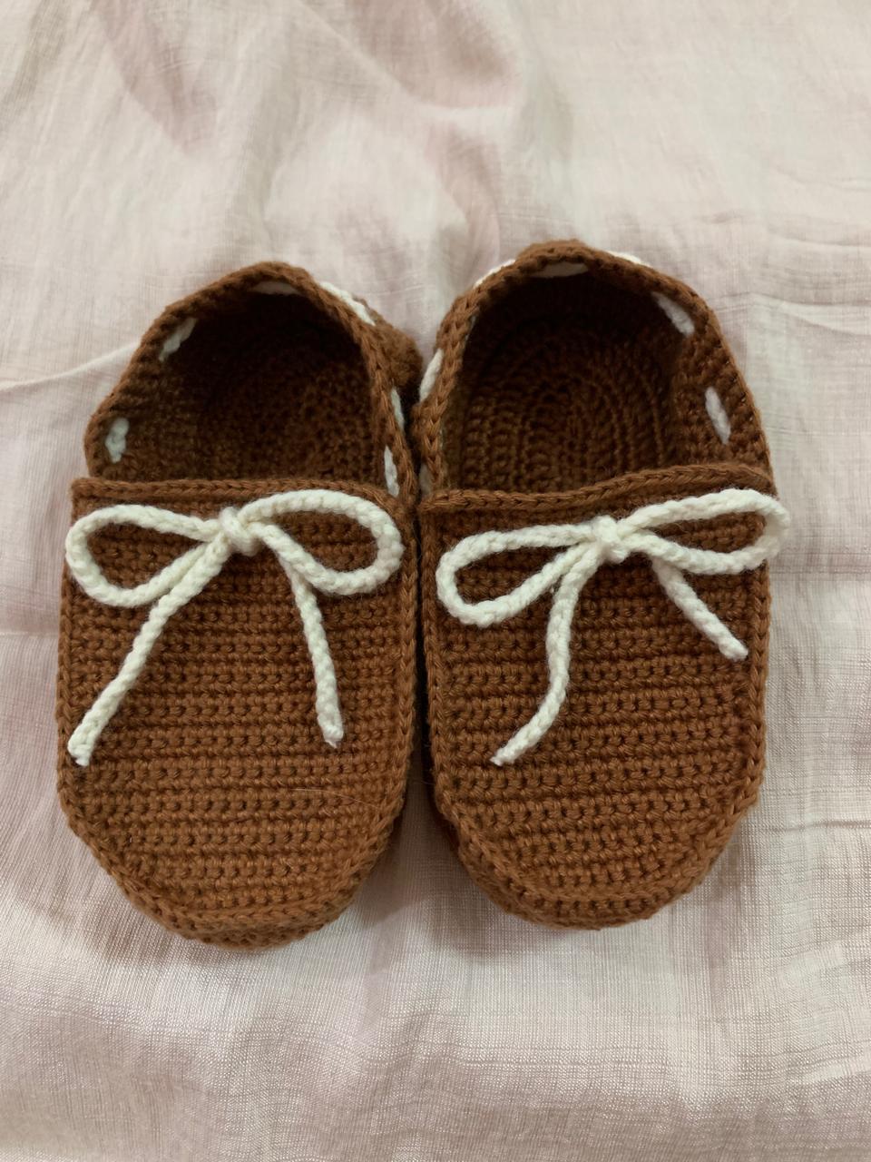 Sapatinhos de Crochê Infantil