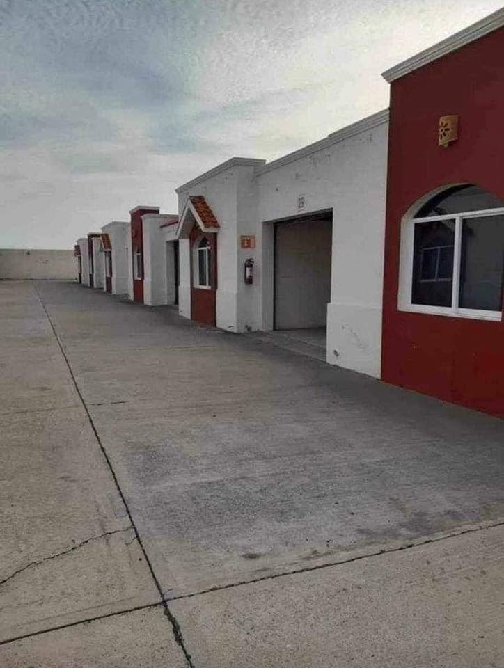 Motel west