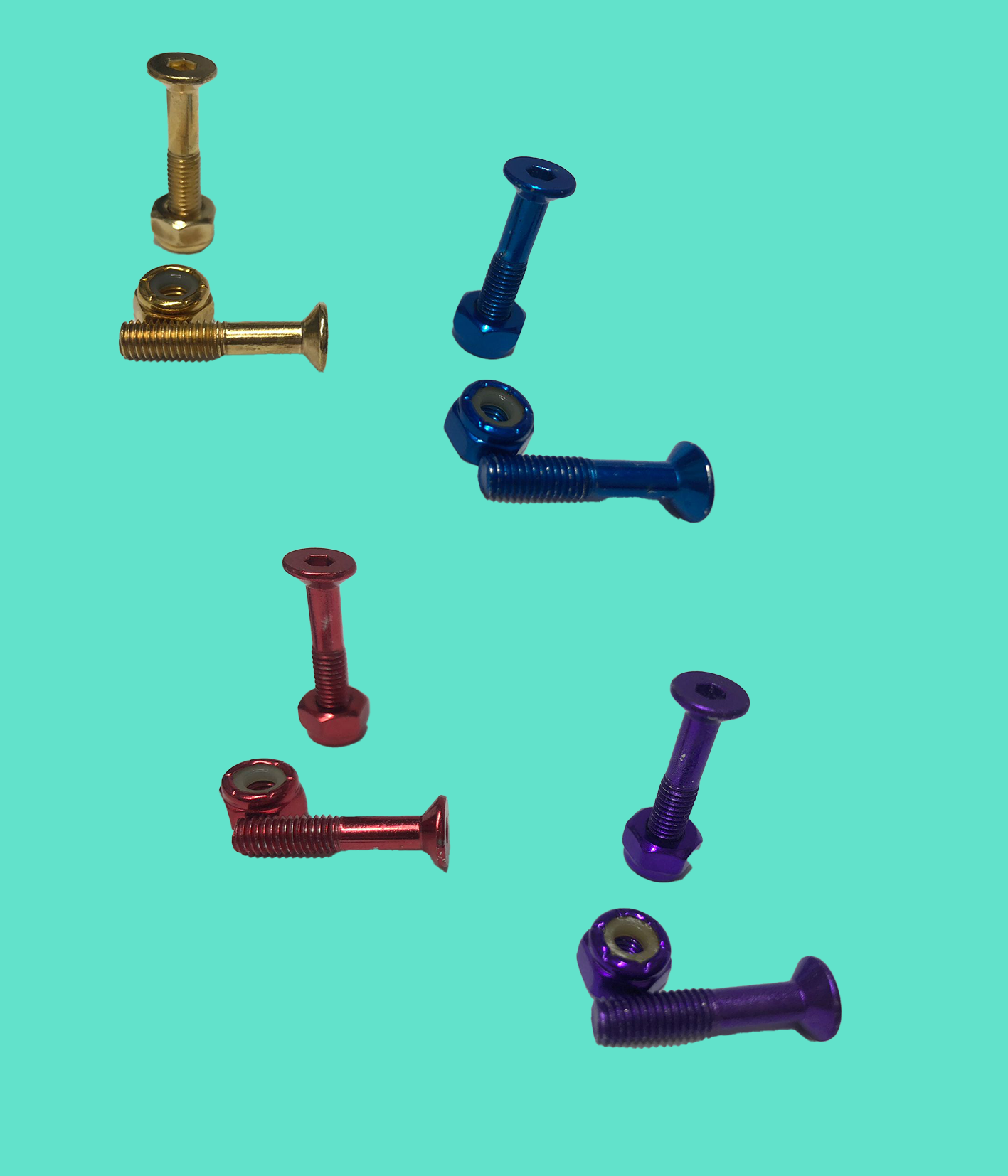 Tornillos de colores metálicos