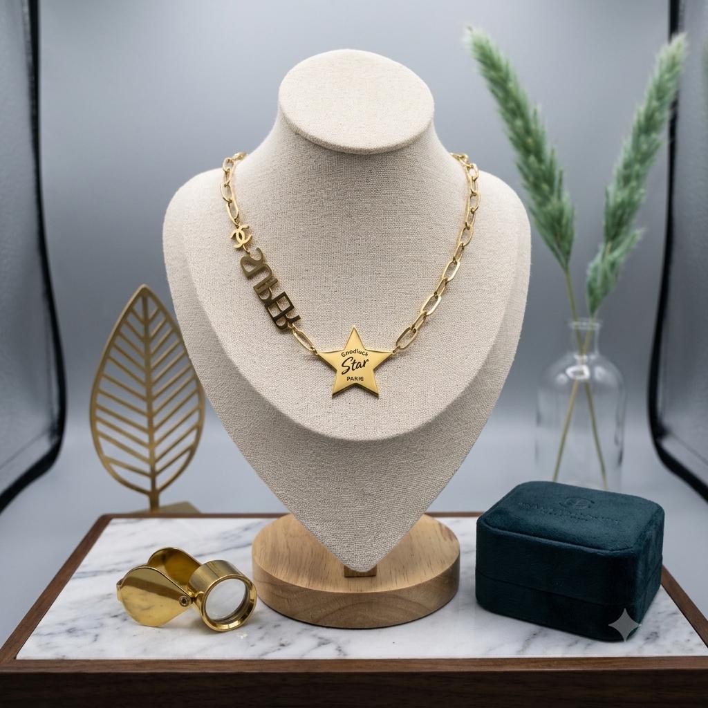 Gold Star Pendant Necklace