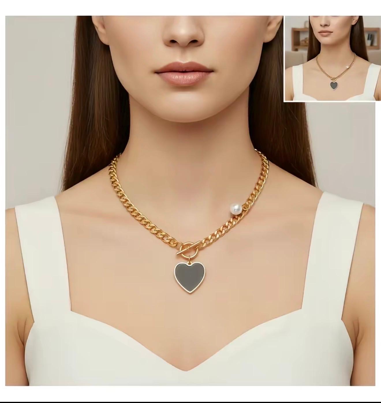 Gold Heart Pendant Chain Necklace