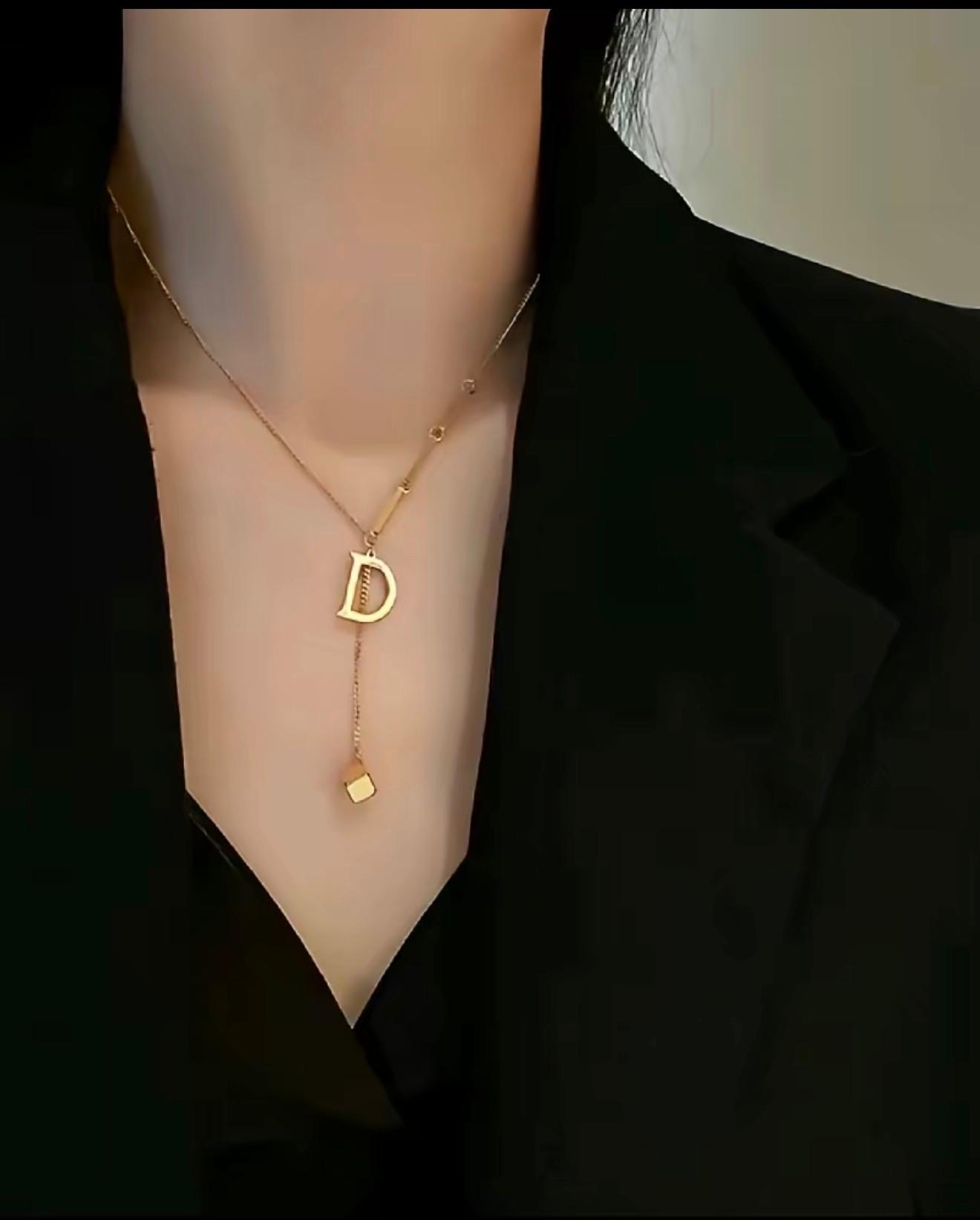 Gold Initial 'D' Pendant Necklace