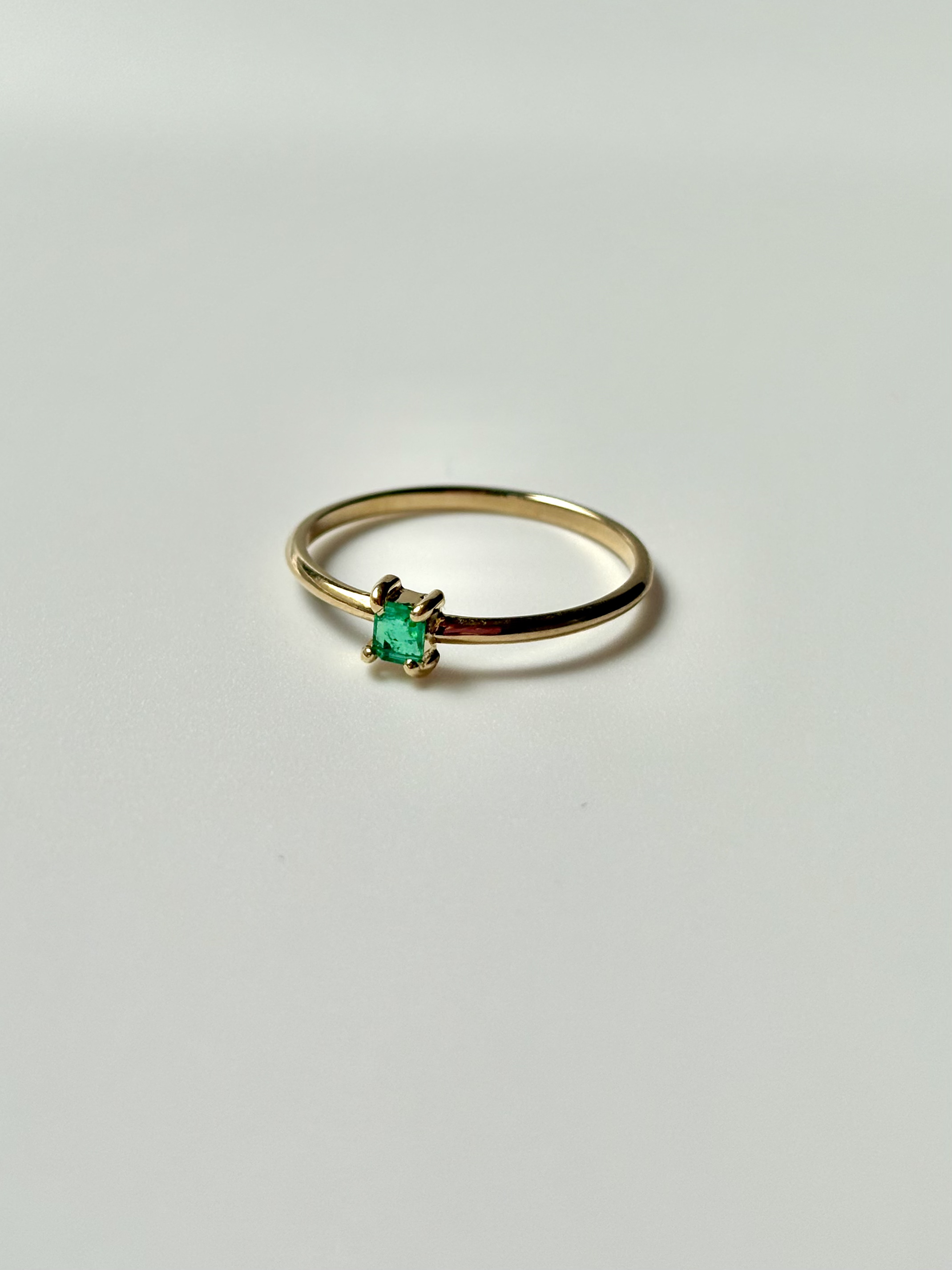 Anillo Esmeralda Cuadrado