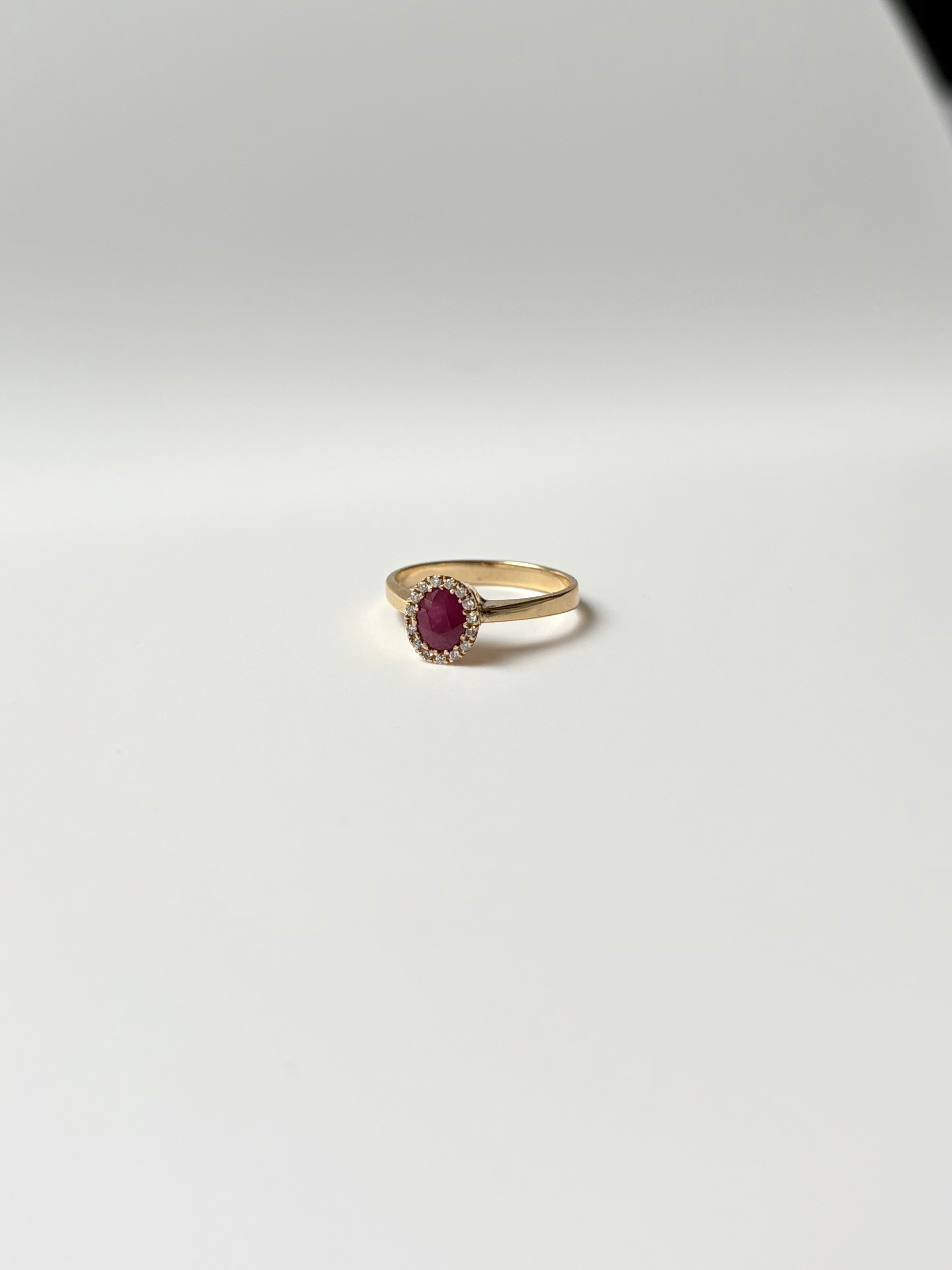 Anillo Rubí Natural