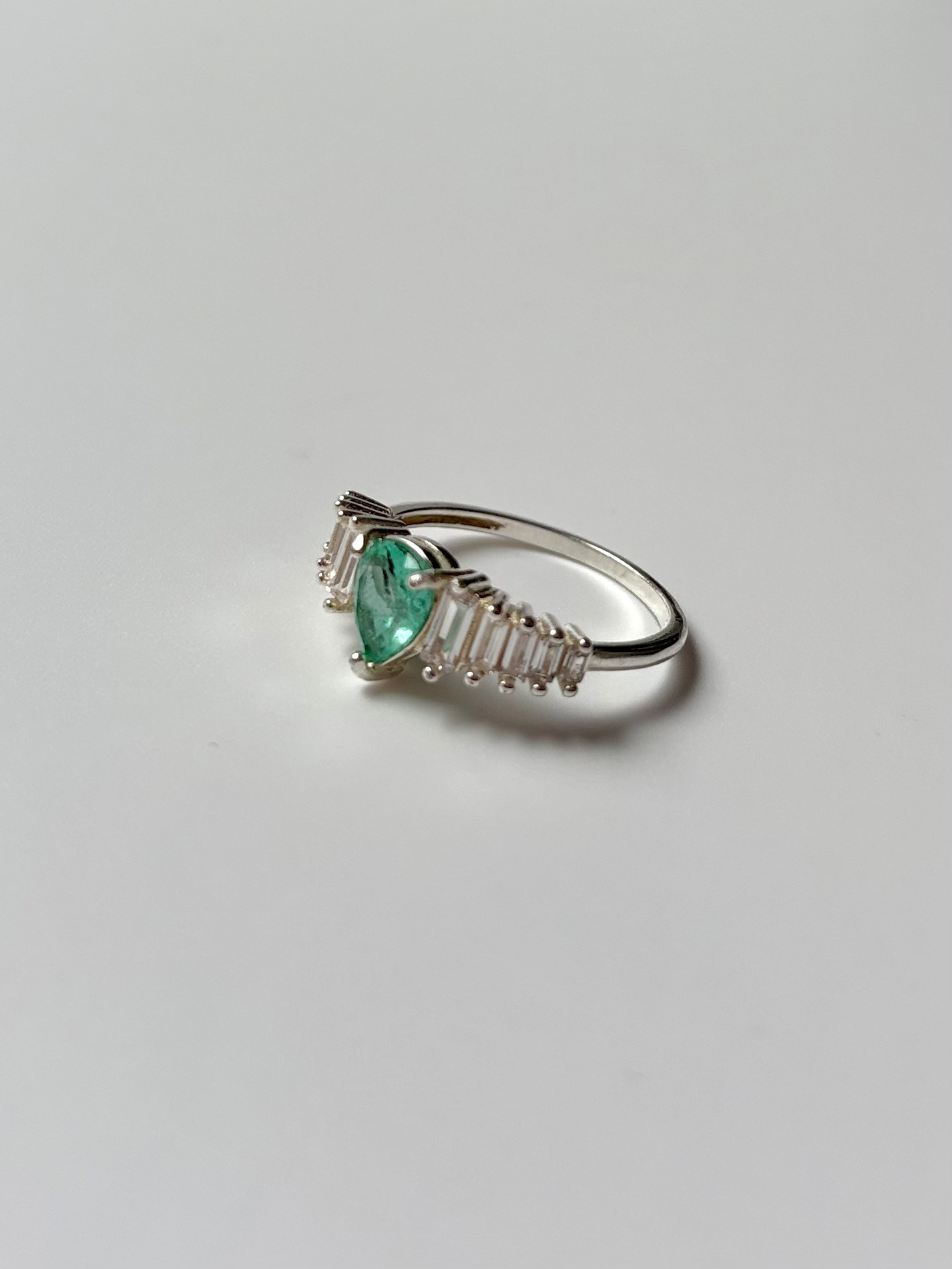 Anillo Esmeralda Lágrima -Plata  