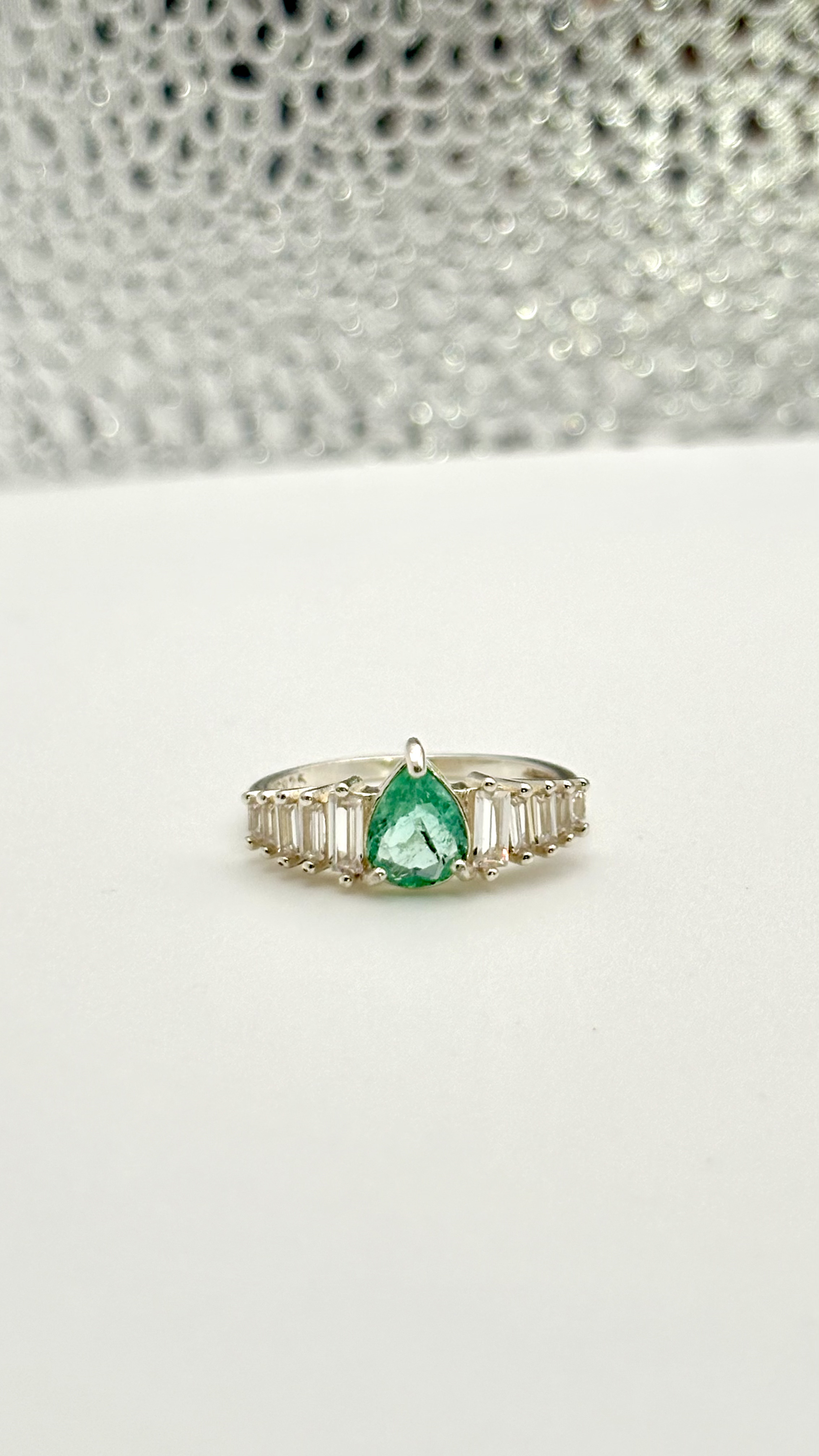 Anillo Esmeralda Lágrima -Plata