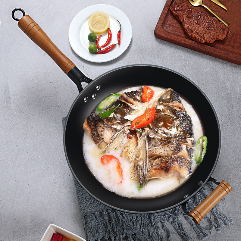 Soyuen Lightweight Cast Iron Wok | Flat-Bottom & Uncoated  11.8"/12.6"/13.4"