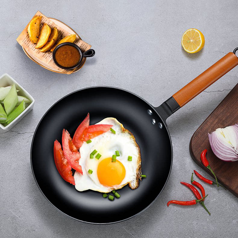 Soyuen Chemical-Free Uncoated Cast Iron Frying Pan – Natural Cooking Experience