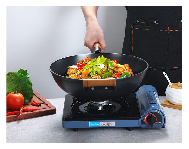 Soyuen Lightweight Cast Iron Wok | Flat-Bottom & Uncoated  11.8"/12.6"/13.4"
