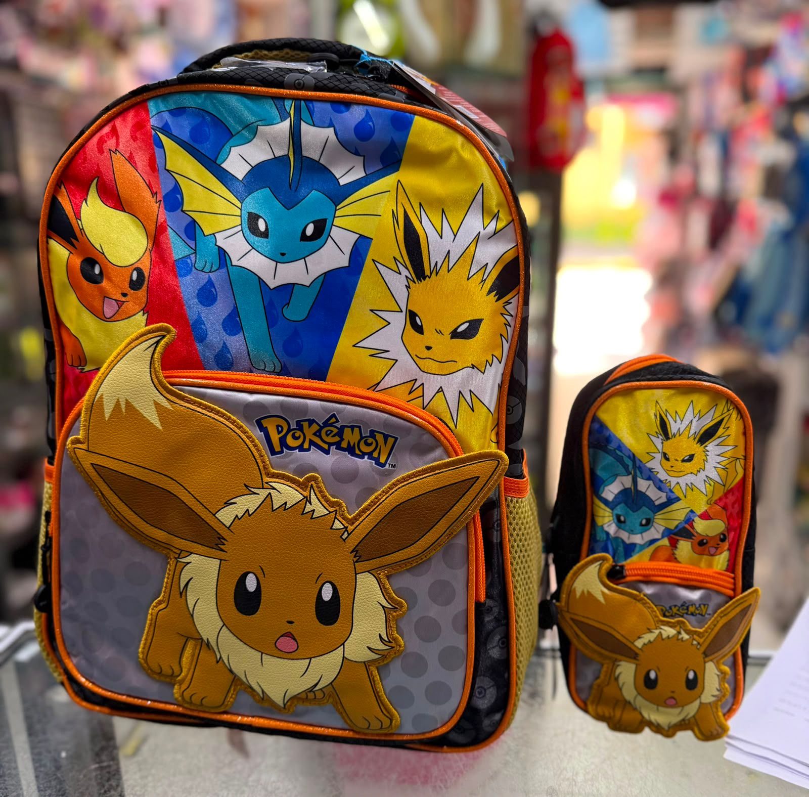 Mochila Pokémon Eevee Evoluciones