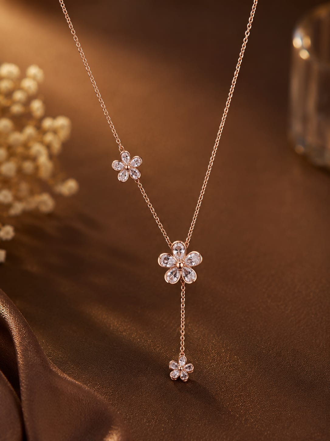 Elegant Floral Pendant Necklace latka