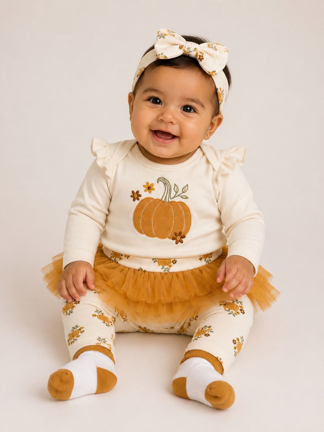  Cod 377 - Conjunto Body, Calça Com Saia Tule, Meia e Tiara 