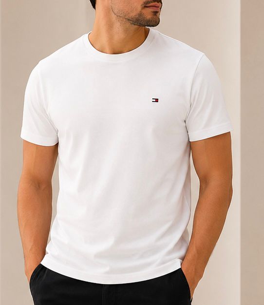 Cod 162 - Camiseta Tommy Hilfiger Branca