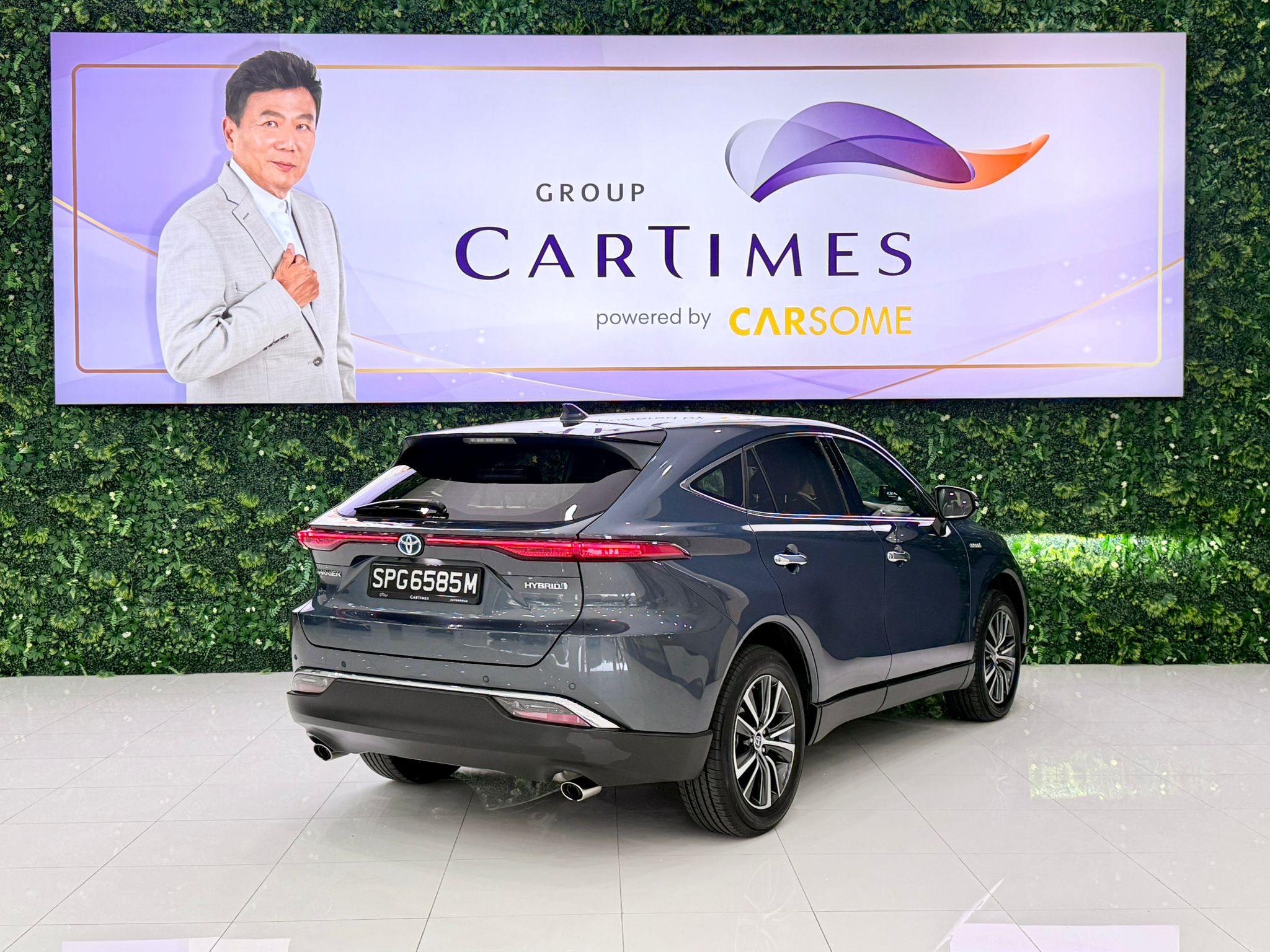 Used 2021 Toyota Harrier Hybrid 2.5A Premium
